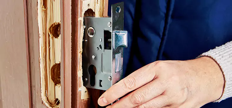 Garage Door Lock Replacement Sidney